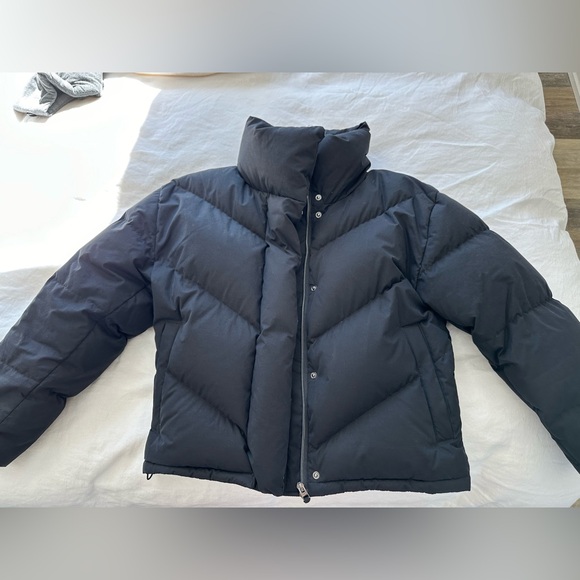 Aritzia Wilfred The Cloud Puff Winter Down Coat - Picture 3 of 6